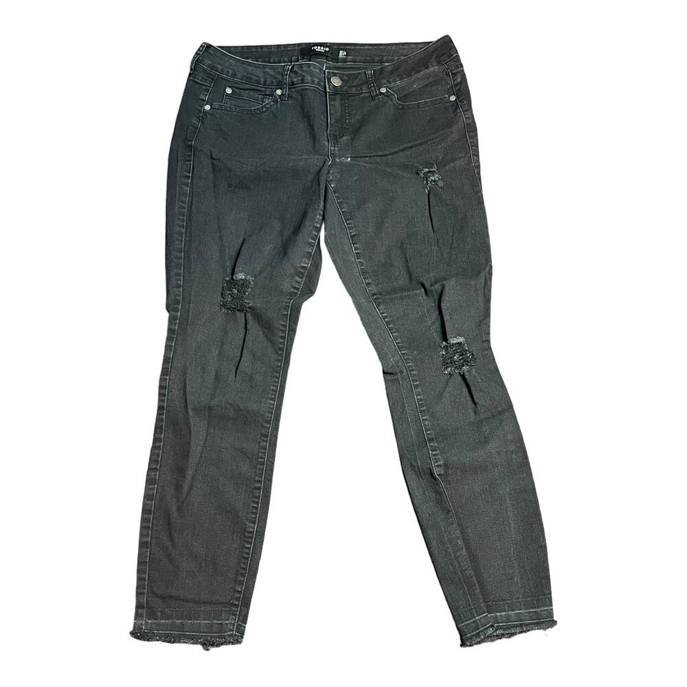 Torrid Black Distressed Womens Jeans Holey 12XT 12 Tall Grunge Goth punk Biker